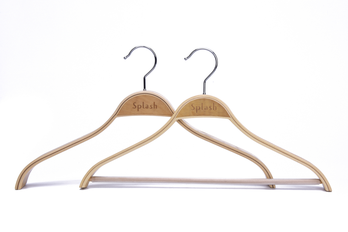 Popular natural wood clothes hanger laminated plywood shirts hanger 